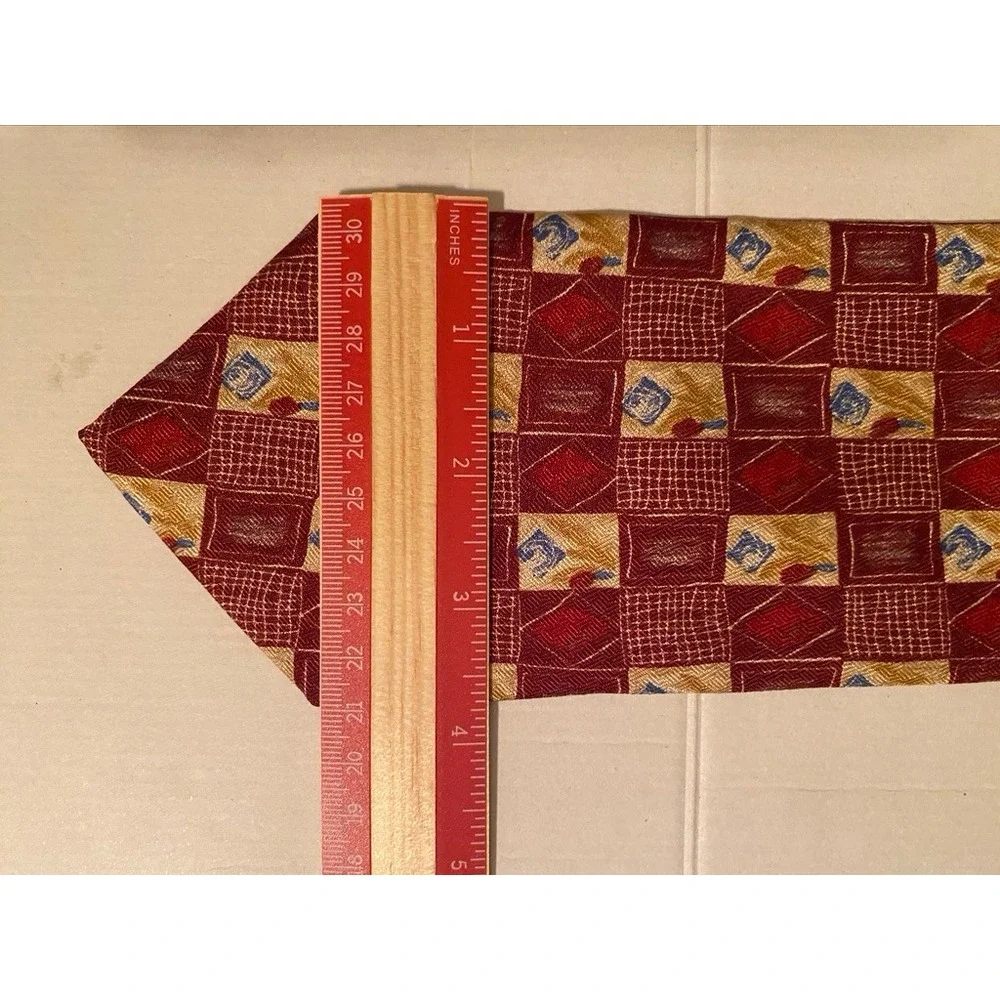 Chatterbox Joe Boxer Mens Silk Tie Geometric Grid Burgundy Gold Made in Italy